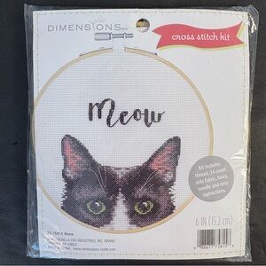 Dimensions NEW Cross-stitch Kit - MEOW